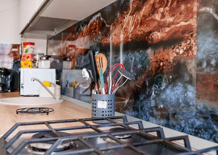 Amber * クラヨーヴァ